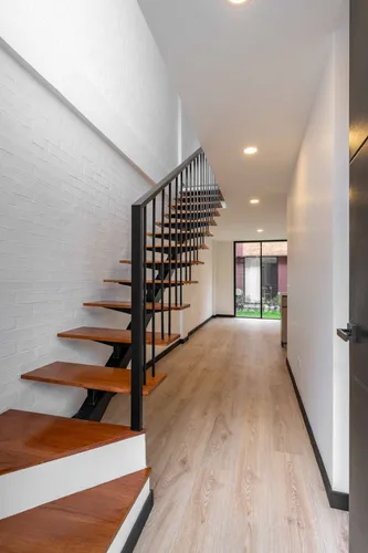 Casa En Arriendo/venta En Canelon. Cod A22482
