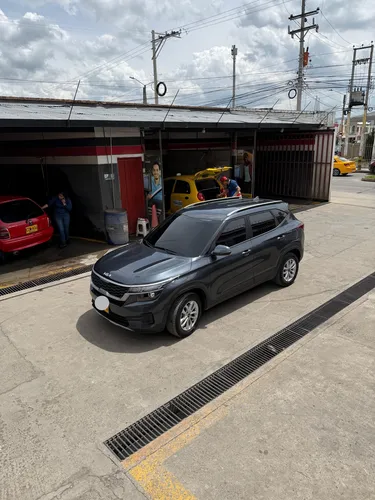 Kia Seltos 1.6l Vibrant At