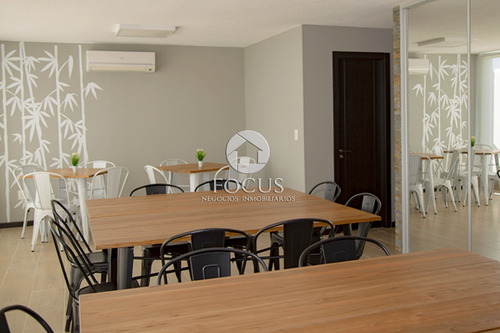 Venta Apartamento Monoambiente. Con Renta. Pocitos