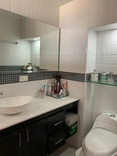 Vendo Lindo Apartamento Dúplex En La Loma De Los Bernal