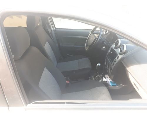 Ford Fiesta 1.6 Se 5p 2012