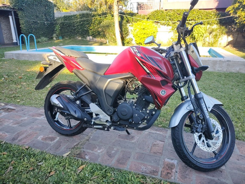 Yamaha Fz2