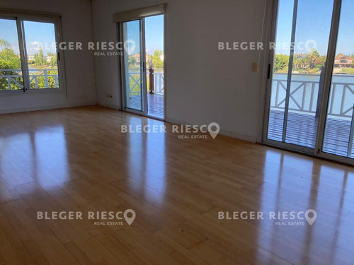 Imagen 3 de 24 de Departamento Dúplex En Venta Ubicado En Condominios De La Bahia, Nordelta, Tigre