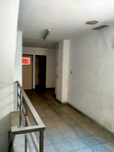 Imagen 3 de 22 de Deposito Oficinas Edificio Alquiler Alberdi