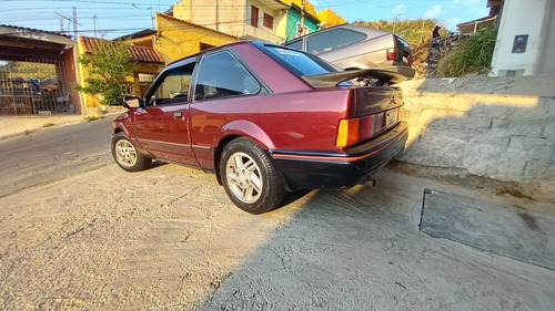 Imagem 1 de 13 de Ford 1988