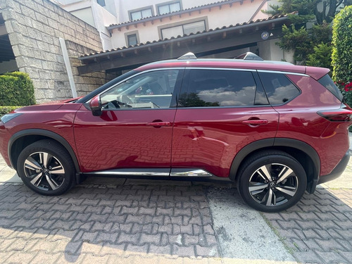 Nissan X-Trail 2.5 Platinum Plus 2 Row Cvt
