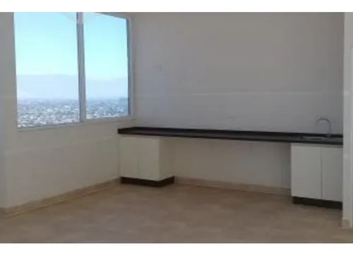 Se Vende Acogedor Depto 1d,1b, Metro 5 De Abril