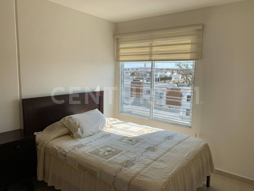 Venta De Casa En Residencial De Chapultepec Puebla