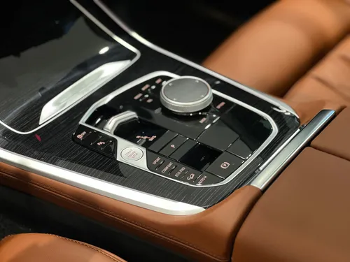 BMW X5 4.4 V8 M60I