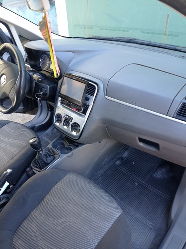 Imagem 12 de 15 de Fiat Punto Elx