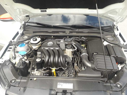Volkswagen Jetta 2014 2.0 Comfortline Flex 4p Automática