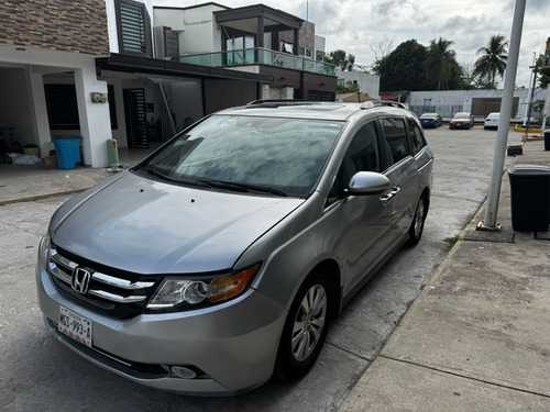 Honda Odyssey 3.5 Touring V6/ At