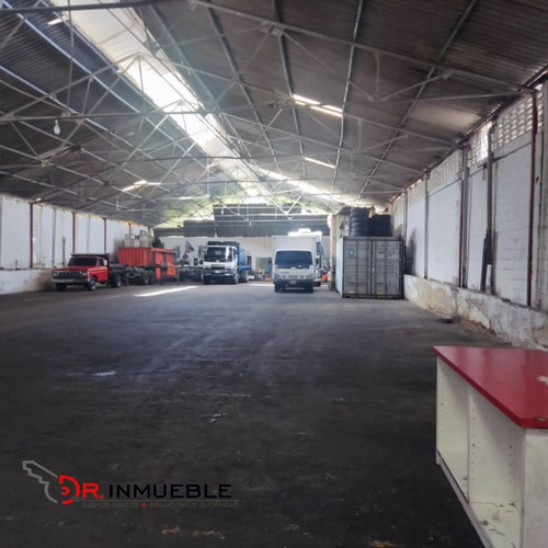 Imagen 7 de 9 de Galpón En Alquiler / Venta | Montesano, Estado Vargas