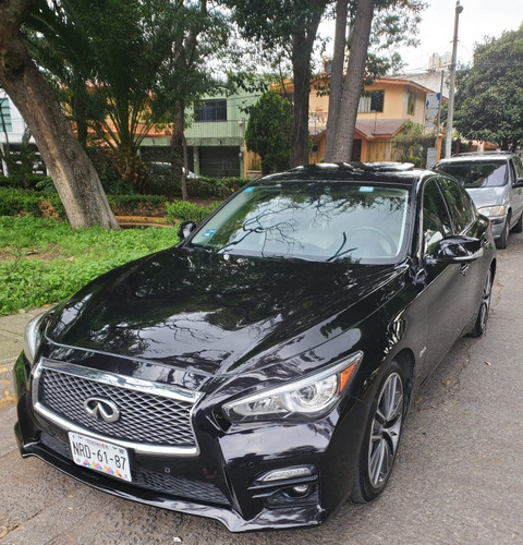 Infiniti Q50 3.7 Hybrid