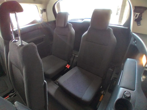 Peugeot 5008 1.6 Thp Manual Allure Plus.7 Asientos.año 2013