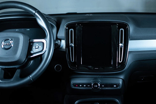 Volvo Xc40 Momentum 2021. Impecable. Trato Directo Y Seguro.