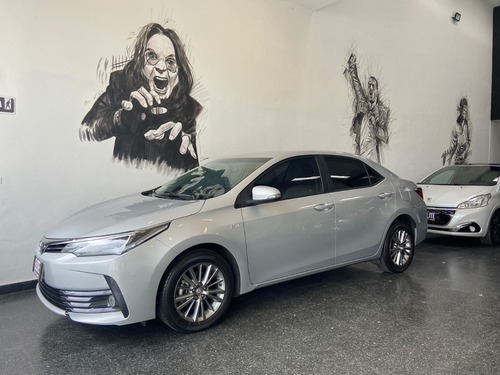 Imagen 9 de 19 de Toyota Corolla Xei Pack Mt 2019