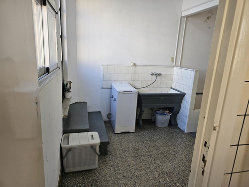Venta Ph 5 Ambientes Con Entrada Ind. Y Terraza Propia En Colegiales - Apto Crédito Y Sin Expensas .
