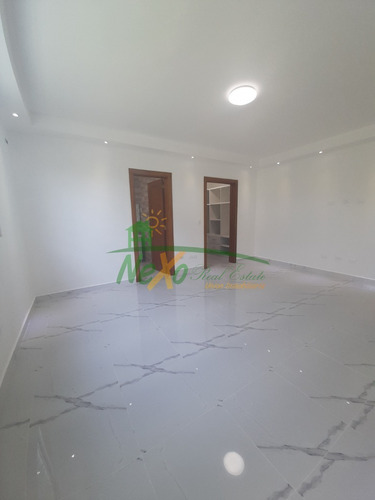 Imagen 13 de 23 de Casa Nueva Y Amplia De Un Nivel En Residencial Cerrado, Santiago (hfc-205)