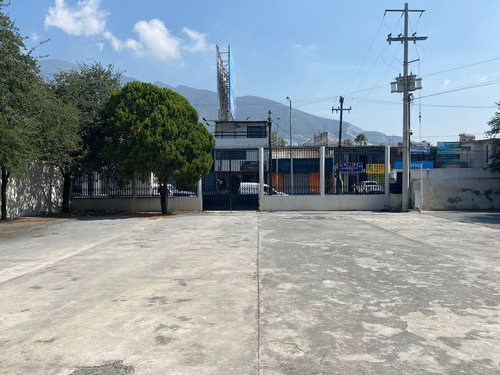 Local Comercial En Venta Sobre Av. Vasconcelos
