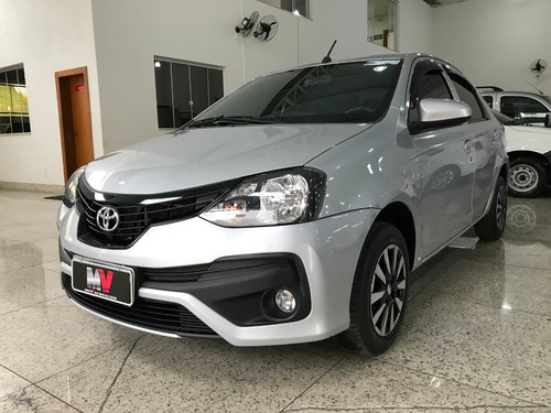 Toyota Etios 1.5 X Sedan Automatico
