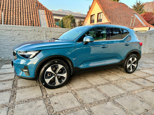 Volvo XC40 2.0 Mhev B4 Plus Fwd