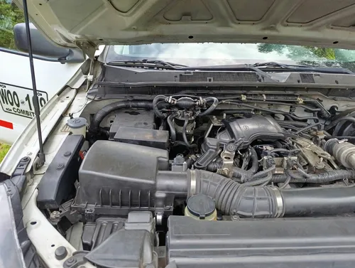 Nissan Frontier 2.5l Chasis Diésel 4x2