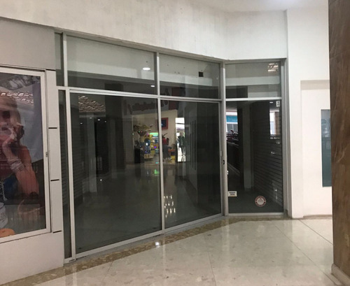 Local Comercial En Renta En Grand Plaza Toluca 75