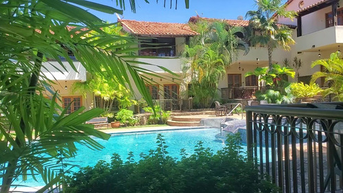 Imagen 3 de 17 de Espectacular Casa En Alquiler Vacacional En Isla Margarita En Av Aldonza Manrique De Playa El Angel A 2 Cuadras De Farmatodo