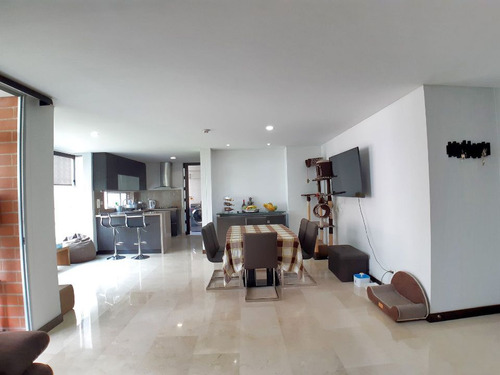 Rhbr-10845  (apartamento, Poblado, Santa Maria De Los Angeles)