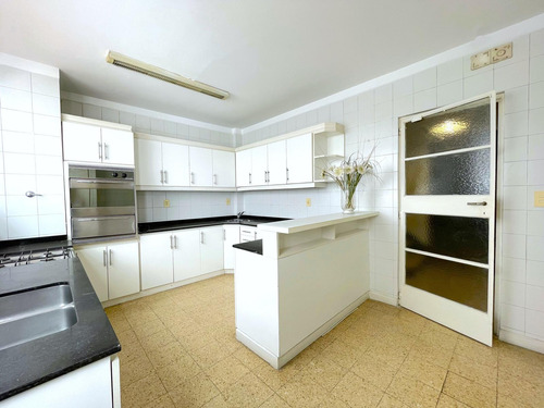 Casa 6 Ambientes En C. Melo 1101 Esquina Gaspar Campos - Vicente Lopez