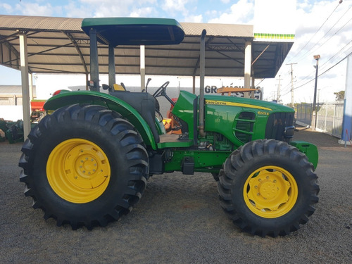 Imagem 6 de 7 de Trator John Deere 6125 E Plataformado .