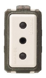 Enchufe Doble 2p+t 10a 250v Armado 5113/20 Magic Bticino