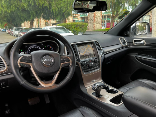 Imagen 4 de 15 de Jeep Grand Cherokee Blanca Límited Lujo Navi 2015 At Dakkar