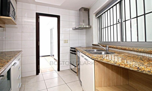 Apartamento En Venta Con Inquilinos: 3 Dormitorios + Servicio, 2 Gge En Pocitos