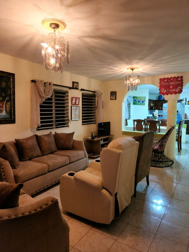 Imagen 4 de 30 de Vendo Casa Tipo Mejora En Villa Faro Con Solar De Casi 500 M2