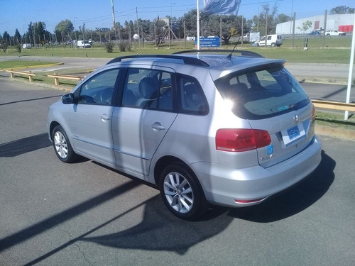 Volkswagen Suran 1.6 Highline 2015 C/ 56600 K - Car One -ez