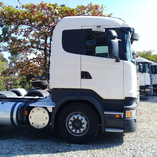 Imagem 6 de 13 de Scania R 440 6x2 18/18 Com Retarder