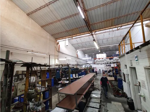 1.782 M2 Bodega Venta Barrio Colombia