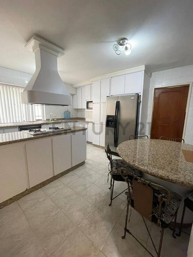 Venta De Apartamento Urb. Prebo Resid. San Andrés Vi