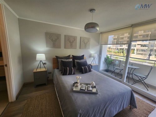 Departamento En Venta 1 D 1b. En Macul. Sin Comisión