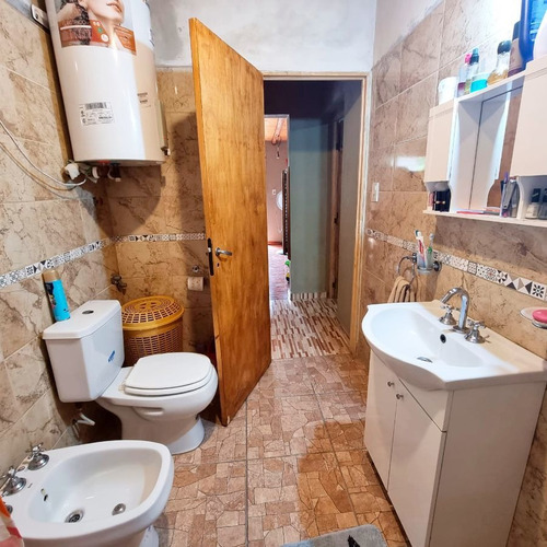 Imagen 9 de 14 de Venta De Casa De 2 Dormitorios C/ Cochera En Casa Grande