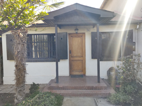 Venta De Casa Pasos Del Metro Hernando De Magallanes