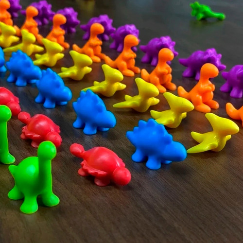 Contando figuras Dinossauro didático Contando o número de peças 56