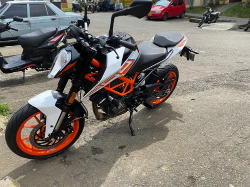 200 Duke Ng (generación 2) Wo Modelo 2025