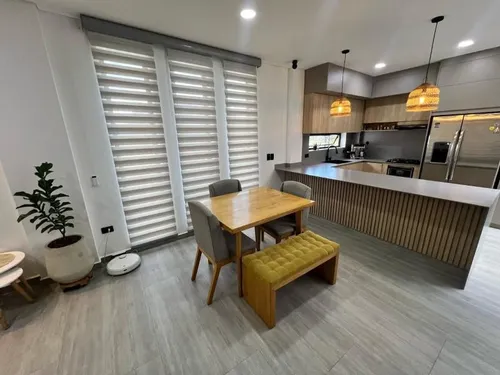 Casa En Venta En El Vallés. Cod V12637