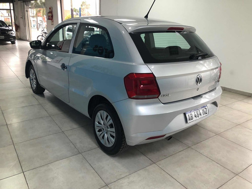 Imagen 6 de 9 de Volkswagen Gol Trend 1.6 Pack I 101cv 3p 2017