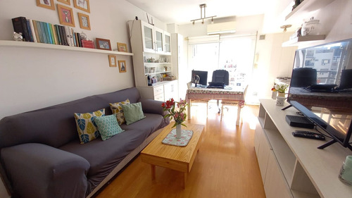 Imagen 3 de 10 de Venta Departamento 2 Amb En Villa Crespo C/cochera