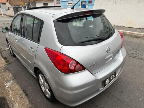 Nissan Tiida 1.8 Sl Flex Aut. 5p