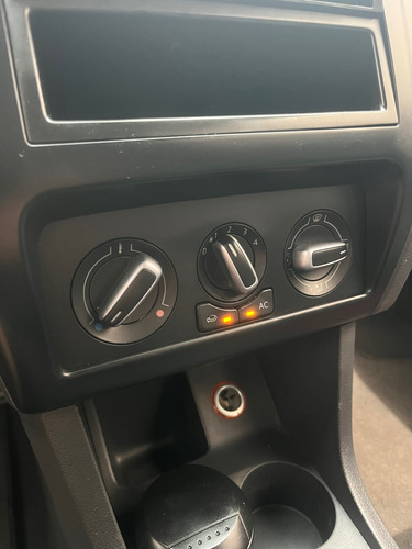 Volkswagen Space Cross 1.6 Total Flex 5p